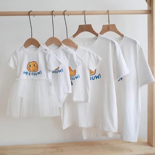 Smiley face parent-child short-sleeved T-shirts mommy and me clothes mommy and me dress Match the clothes of the family