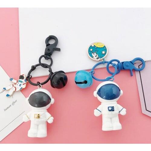 Fashion Lovely Space Craft 3D Astronaut Keyring Adventure Universe Planet Spaceman Key Chain Women Jewelry llaveros para hombre