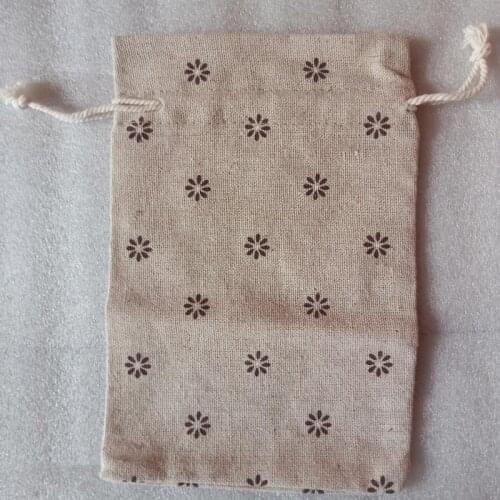 6pcs 12*17cm Cartoon printing Vintage Sack Burlap Gift Candy Bags Wedding Party Pouch Drawstring Jute gift Bag Supply