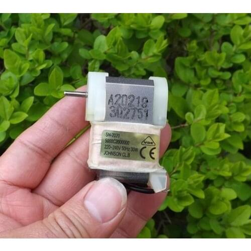 [Johnson] Micro-AC Brushless Motor DIY Generator Experiment