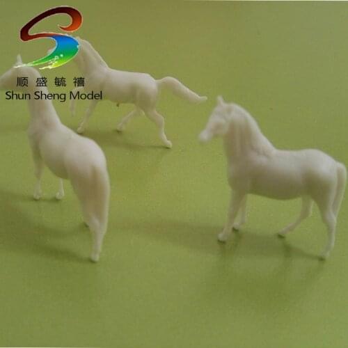 100pcs 1:87 UnPainted White Farm Animals Horses HO Scale