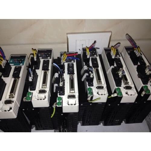 MBDDT2210 servo driver , used in good condition . 80% appearance new , good working , free shipping