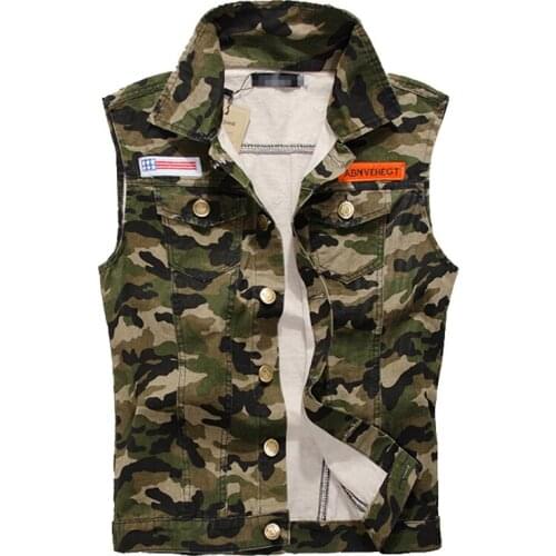 2019 Man Cowboy Camouflage Jacket Men Denim Vest Vintage Sleeveless Washed Jeans Army Military Waistcoat Plus Size 4XL