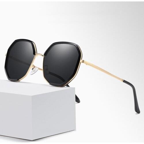 New Fashion Polarized Sunglasses Womens Sunglasses Color Film Lens Accessories Sun Glasses Eyeglasses