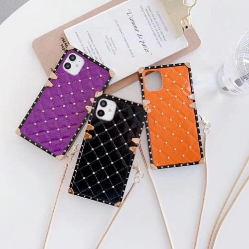 For Iphone 12 MiNi 11 Pro XS MAX X XR 7 8 Plus Luxury Shining Square Diamond Rivet Phone Case Metal Chain Handbag Lambskin Cover