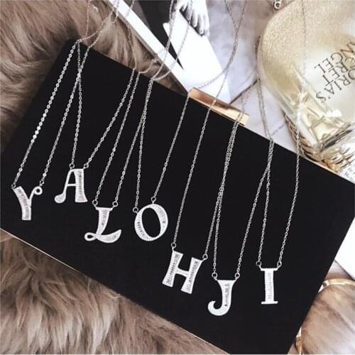 High Quality Zirconia Crystal 26 A-Z Letters Pendant Necklace Micro Pave Zircon Initial Letter Necklaces Couple Name Necklace