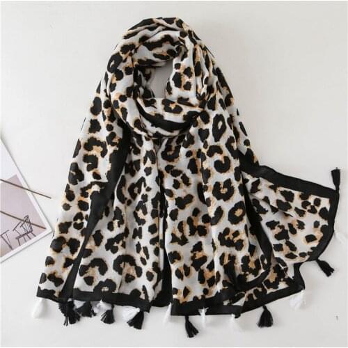 Autumn nd winter womens cotton material silk scarves New style Print Fashion Cotton scarf Luxury brand lady Sunscreen shawl