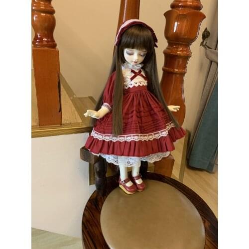 BJD Doll dress suitable for 1-3 1-4 1-6 size fashionable dress red headband doll accessories