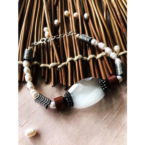 Dr Stone Luxury collection with Cat 'S Eye, Pearl and Hematite Stone 925 Sterling Silver Women Handmade Bracelet LXDR61