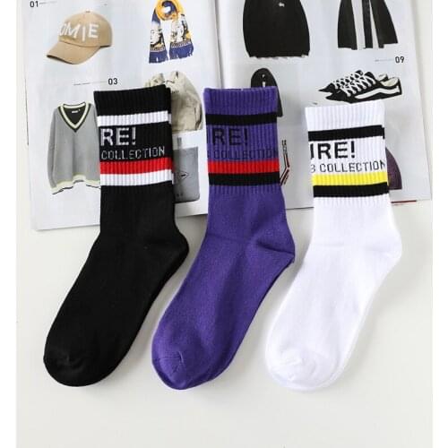 Wholesale New Original Style Letters Man Sports Exquisite Skateboard Hip Hop Casual INS Street Woman Fashion Crew Tube Socks