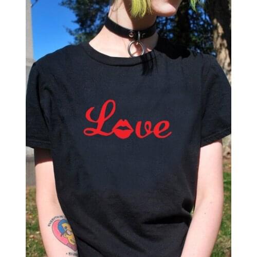 Love Kiss Valentines Day T-Shirt Graphic 100% Cotton Grunge Tee Casual Short Sleeve lover vintage tumblr Tops Camisetas