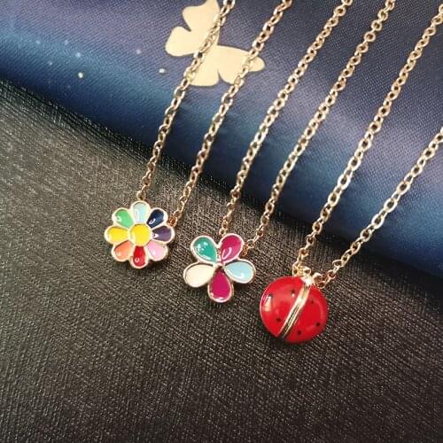 2020 new cartoon life animal symbol cat pig dolphin owl Birthday gifts, a chain, a variety of pendant childrens necklaces