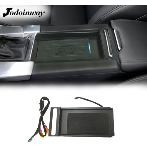 Phone holder for Volvo S60 V60 2014 2018 car wireless charger smart sensing mobile stand for iPhone 11 qi fast charging bracket