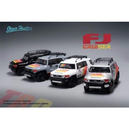 Stance Hunters 1:64 Toyota FJ Cruiser XJ10 LHD Resin Model Car