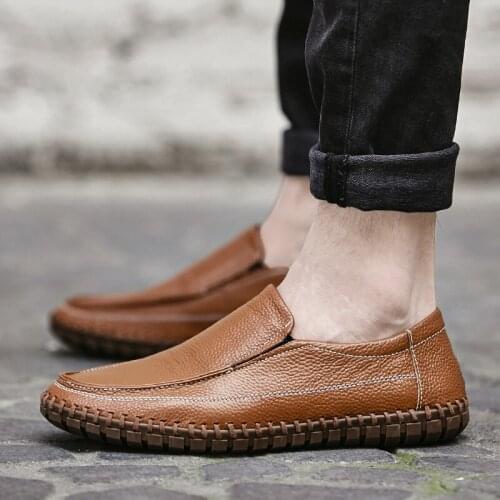 Genuine Leather Mens Flats Walking Shoes Man Big Size 38-47 Loafers Male Moccasins Slip-On Driving Shoes Outdoor Footwear Loafer