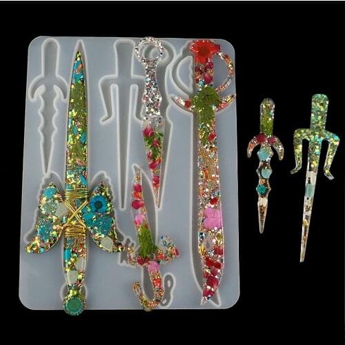 Knife Silicone Mold Keychain DIY Self Defense Weapon for Resin Art Resin Mold Supplies Epoxy Resin Molds Art Supplies