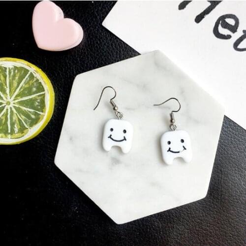 Personalized Weird Teeth Dangle Earrings for Women Girls Resin White Tooth Jewelry alloy Fashion Female Teeth Earrings nice gift