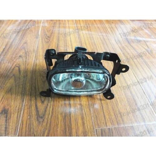 1Pcs Right side Front Bumper Fog Lamp Fog Light For MISUBISHI OUTLANDER 2003-2006