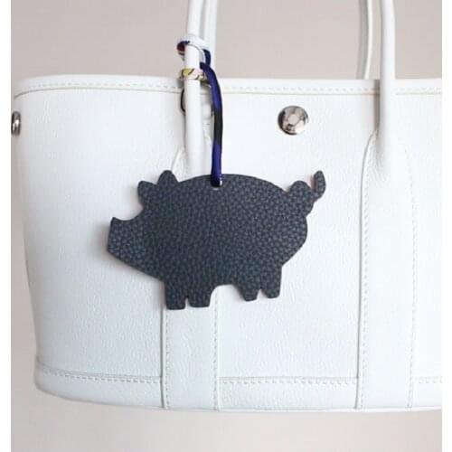 Head Leather Fat Pig Key Chain Double-Sided Color Leather Material Lucky Car Bag Pendant Pendant Girlfriend Birthday Present