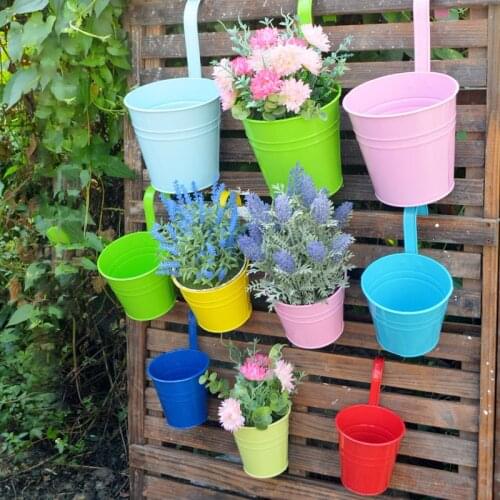 1 pcs Wall Hanging Plant Flower Pot Mrtal Iron Planter Bucket Holder Planters Container Hanger for Home Garden Decoation