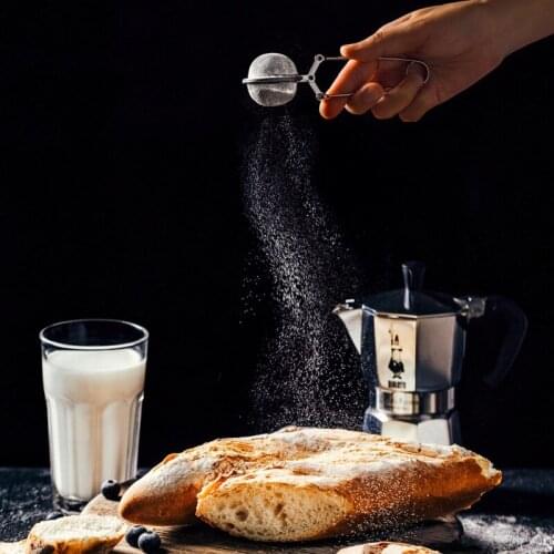 Tea Infuser Stainless Steel Sphere Mesh Tea Strainer Herb Spice Filter Tea Ball Clip-on Round Flour Sieve Hand-held Powder Sieve