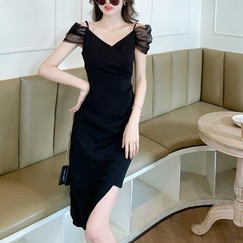 VSUE Elegant Mesh Spliced V-Neck Irregular Asymmetrical Spaghetti Strap Camisole Pleated Puff Sleeve Knee Length Dress D3065