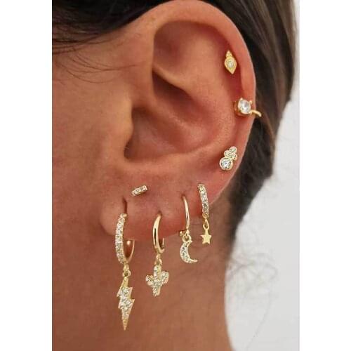 Europe and the United States Exaggerated Earrings New Gold-plated Earrings Set Ladies Tide Brand Snake Earrings Ear Clip 8 Piece
