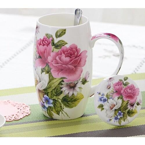 European Pastoral Bone China Coffee Mug Creative White Porcelain Hand Painted Office Tea Cup with Lid Large Capacity Beer Mug