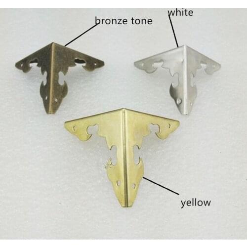 Case Box Corners For Furniture Decor Triangle Flower Side,Wooden Box Corner,Bronze Tone/Yellow/White,30*30mm,4Pcs