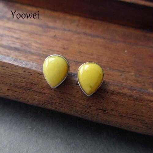 Yoowei New Amber Earrings for Gift 9*7mm Chic Teardrop Shape Genuine Small Stud Earrings Natural Amber Women Jewelry Wholesale