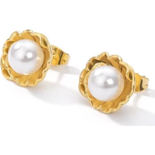 Pearl Earring Retro Yellow Bud Flower Pearl Flower Stud Earrings Geometric New Fashion Jewelry for Women Christmas Party Gifts