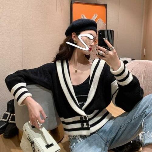 2020 Women Winter Cardigans Big V neck Long Sleeve Striped Loose Jumpers Lantern Sleeve Patchwork Open Stitch Cardigans