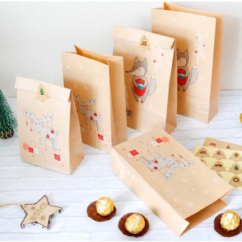 12Sets Christmas Stand Up Kraft Paper Gift Bag Fox Reindeer Zigzag Dot Party Favor Candy Treat Pack with Christmas Tree Sticker