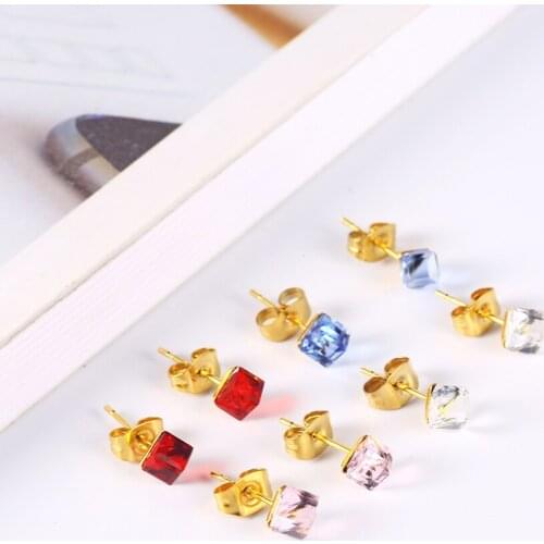 OUFEI Stainless Steel Earring Rose Gold Multi-Color For Woman Crystal Stud Earring Fashion Advanced Jewelry Stud Wholes