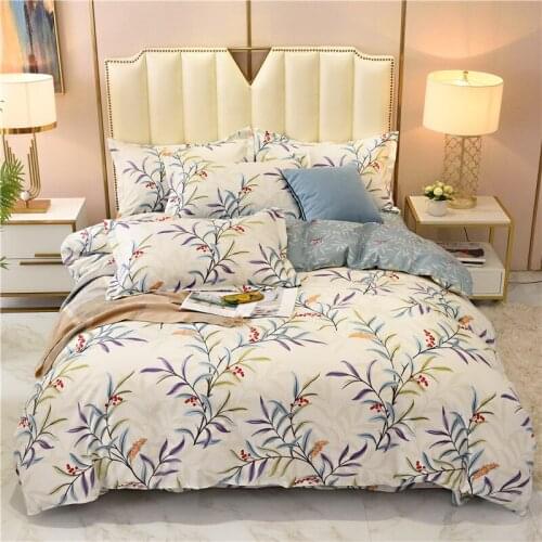 4 Piece Flowers Bedding Set Quilt Covers Bed Flat Sheet 2 Pillow Cases Soft Brushed Bedspread Bedroom Dorm Hotel Duvet Covers