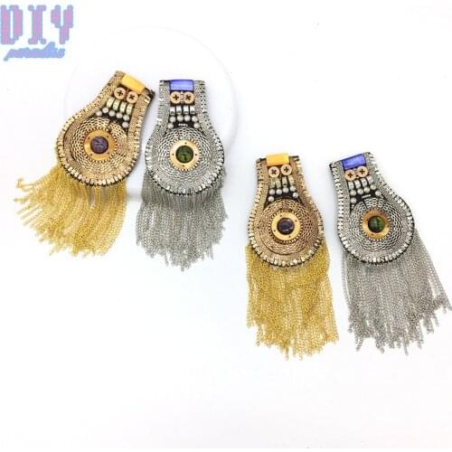 2pcs bead Handmade Fashion Tassel Chain Shoulder Board Badges Fabric Metal Epaulette Military Pin on Brooch Medal
