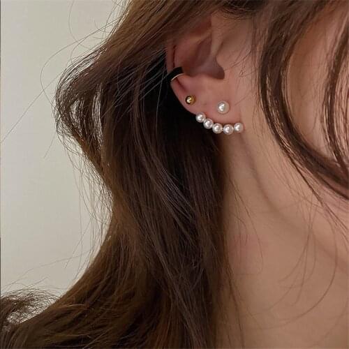 Fashion 2021 Chic Imitation Pearl Geometric Fan Shaped Elegant Stud Earrings for Women Girls Jewelry Party Asseccoires