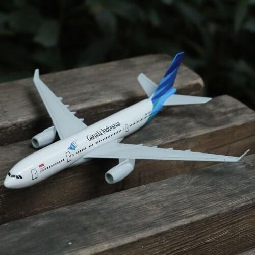 Garuda Indonesia Boeing 737 Airplane Diecast Aircraft Model 6" Metal Plane Aeroplane Home Office Decor Mini Moto Toys for Child