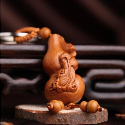 Chinese Peach Wood Carved Mythical Animals Brave Troops Gourd Cucurbit Pendant Exquisite Car Key Chain Pendant
