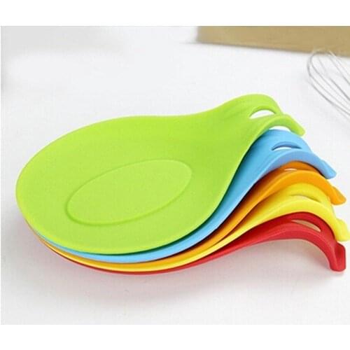 Silicone Spoon Insulation Mat Heat Resistant Spatula Soup Spoon Placemat Tray Spoon Pad Tableware Holder Rack Pad Kitchen Tools