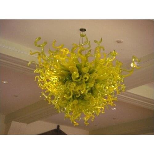 Modern High Hanging Wing shape Green Color Handmade Blown Chihuly Murano Glass Chandelier Lighting
