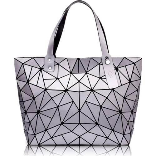 Lumikay Women's Shoulder Bags