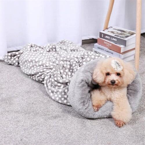 Lovely Dog Cat Sleeping Bags Pet Dog Cat Beds Houses Warm Soft Cushion Mats Rabbit Kitten Puppy Bed for Chihuahua Cat Small Dogs