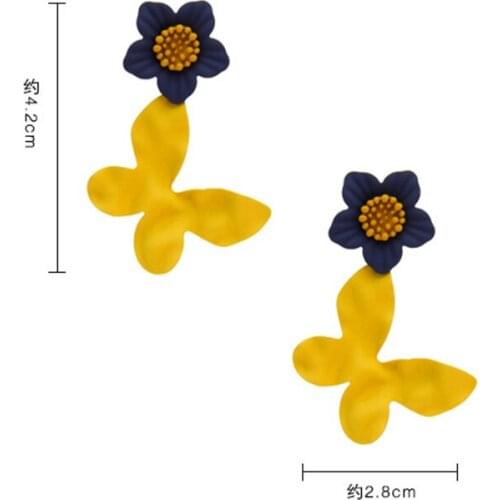 Fashion Acrylicbutterfly Earrings Crystal Woven Flower Color Earrings for women