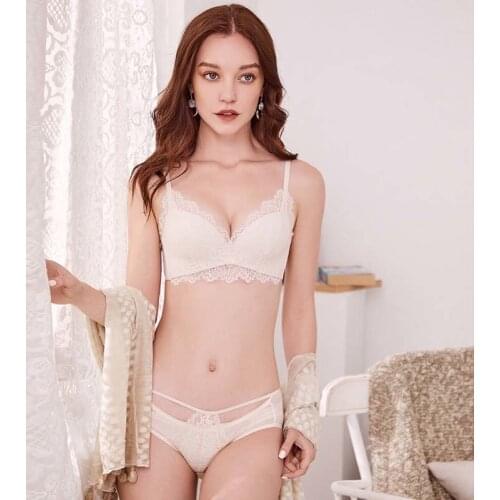 Wasteheart New Fashion Women Black Red Lace Bow Push Up Bra Sets Padded Wireless Bralette Cotton Panties Sexy Lingerie Sets