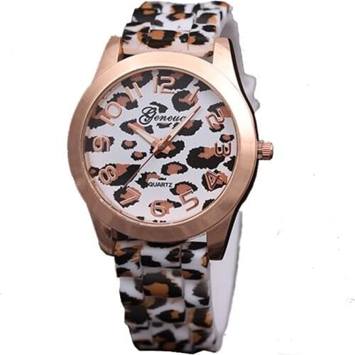 TOP Animal Print Fashion Women Watch Geneva Style Leopard Brown Spots Wristwatch Quartz Relogio Femenino Para Dama
