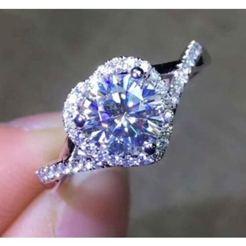 Trendy Classic Solitare Infinite Wedding Rings For Women Huge Love Heart Shaped Accessories Rings With Dazzling Cubic Stone