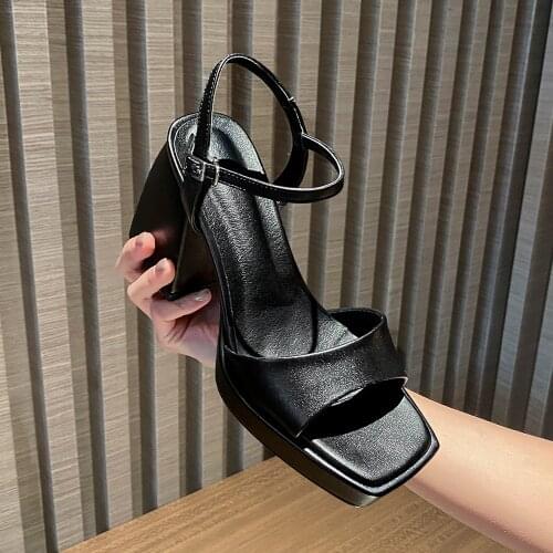 Fashion Women Summer Shoes Ladies Genuine Leather Platform Sandals Woman Square Toes Chunky Heels Designer Shoes Black/White