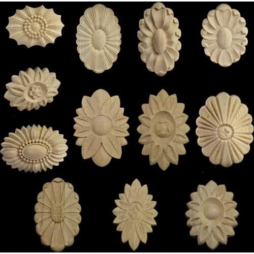 Retro Vintage Unpainted Wood Carved Decal Door Heart Flower Applique Furniture Accessories Relief Solid Elliptical Figurine