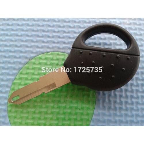1Pcs Of New Replacement Key Shell Blank For Peugeot 106 206 306 Replacement Case Transponder Cover Uncut Blade Car Accessories